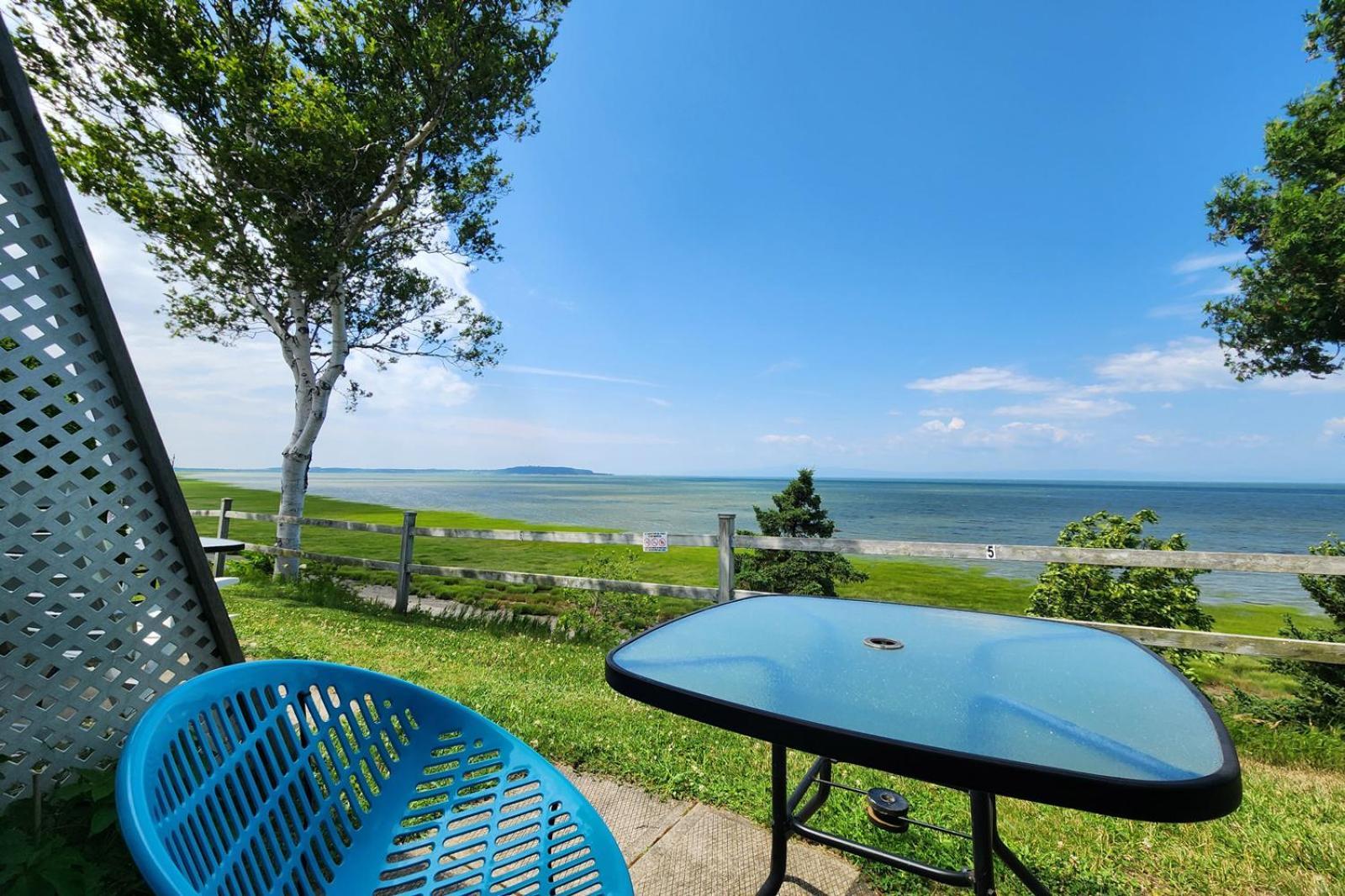 Motel Cap Blanc Kamouraska Exterior photo